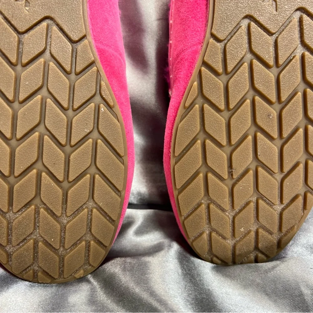 Koolaburra by UGG Girl’s‎ Riley Shimmer Slippers Size 1K Raspberry Rose Loafers
